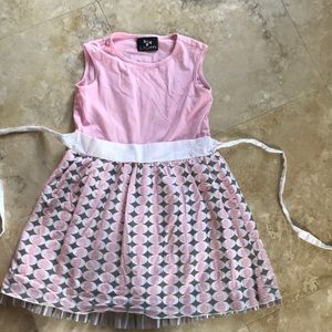 Girls sleeveless dress